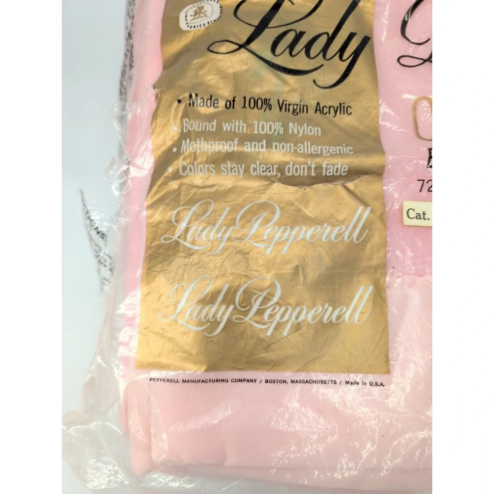 Lady Pepperell Crescendo Satin Trim Fleece Blanket Pink Vintage Twin Double USA